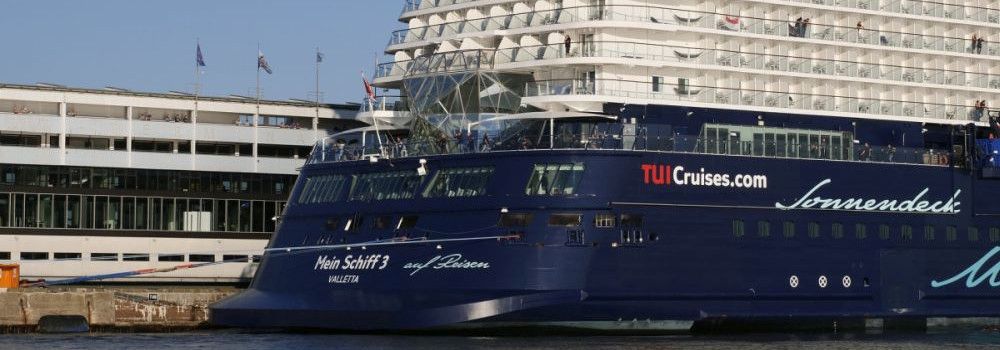 Heck der Mein Schiff 3 von TUI Cruises